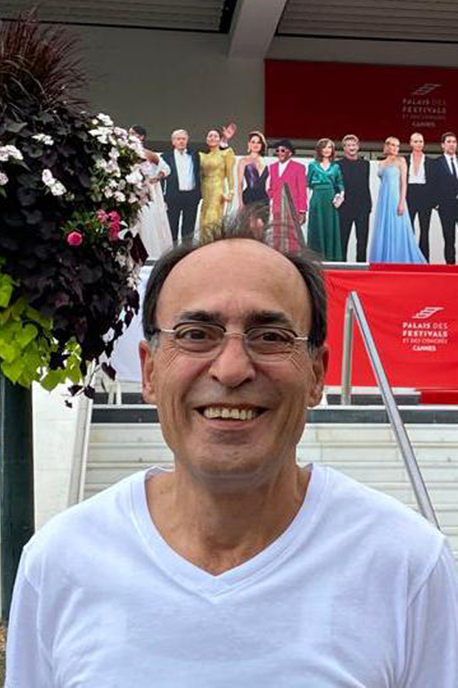 مهندس حمید آجودانی رئیس هیئت مدیره شرکت طراحی و نظارت پژهان در نوشهر مازندران